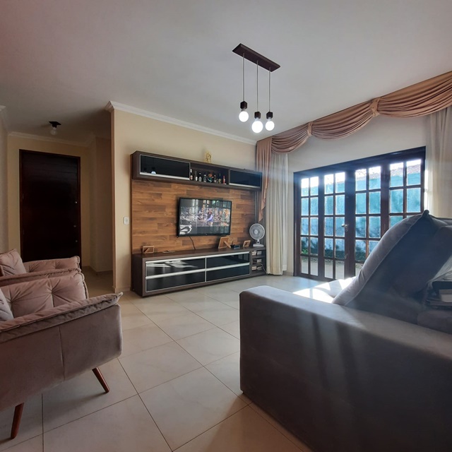 Casa City Ribeirao – 3 Suites – 490 m2 – Piscina – 5 vagas – Codigo CSP117