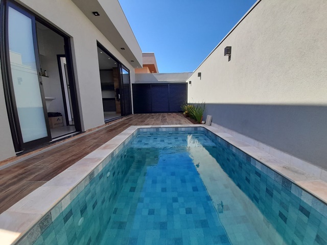 Condominio Vila Romana – Casa Terrea – Completa – 3 suites – 250 m2 – Codigo CS343