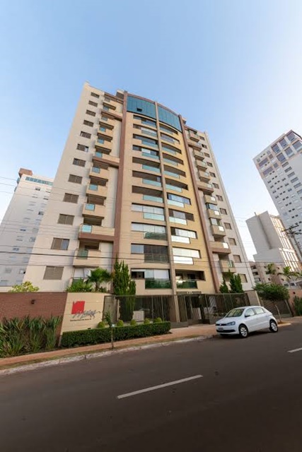 Apartamento Jardim Botanico – Edificio Mainá – Em frente ao Parque Raya – 137 m2 – 3 suites – 2 vagas – Lazer – Codigo Ap586